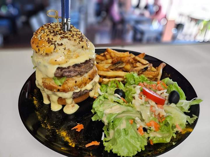 Savoureux burger frais La Réunion
